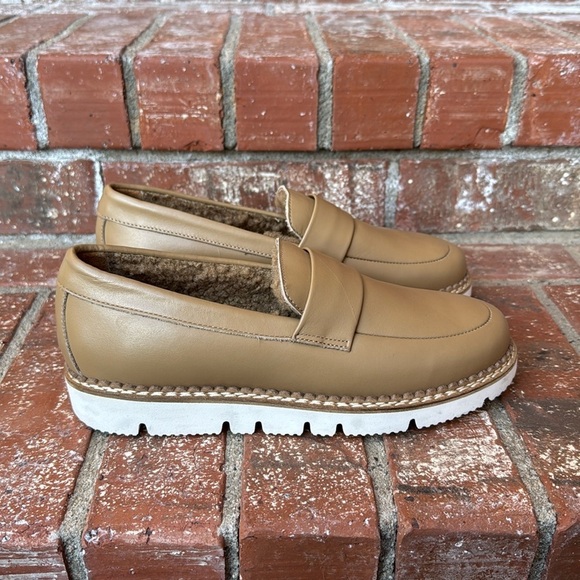 Corso Roma Shoes - Corso Roma Tan Sherling Lined Women's Slip On Loafers Size 7.5 Euro 38.5